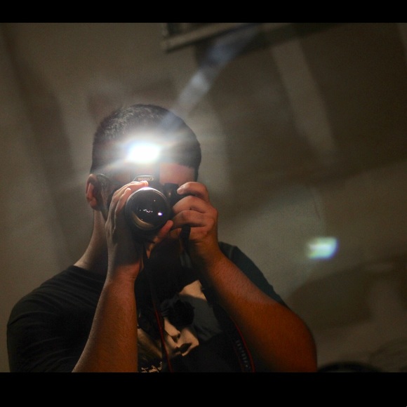 Meet your Posher, Ricardo - Picture 1 of 1